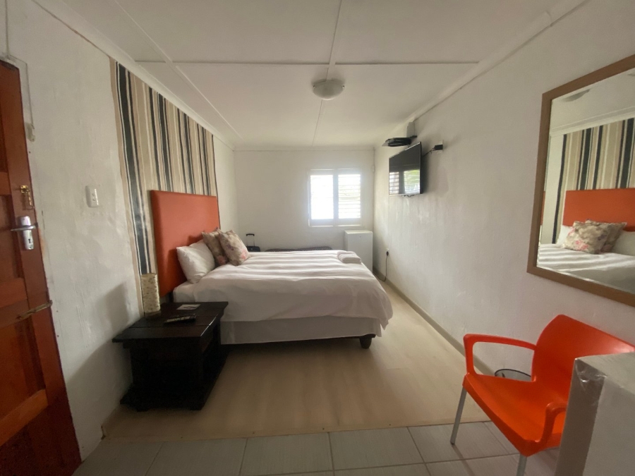 5 Bedroom Property for Sale in Dorchester Heights Eastern Cape